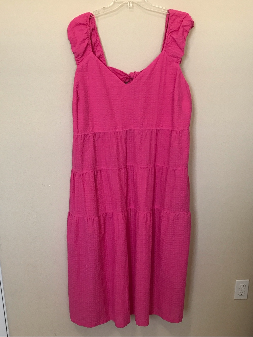 NWT Old Navy Plus 3X Hot Pink Tiered Midi Sundress Tie Back